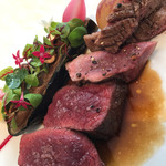 AMOUR - この写真では、下から、ロース、ハツ、ハラミです