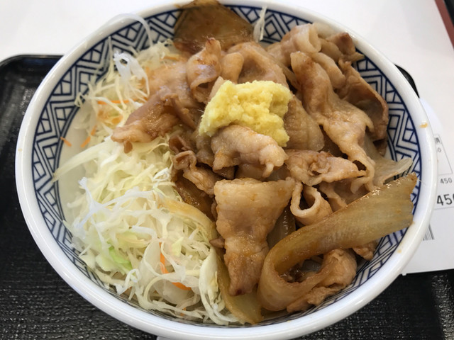 吉野家 7号線鶴岡店 - 羽前大山（牛丼）の写真