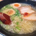 秦秦 - 煮たまご塩玉ラーメン