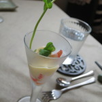 中國料理kujikuji - ピンクグレープフルーツと海老マヨ