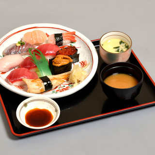 グルメ館 豊魚 （ぐるめかん ほうぎょ） - 三崎口/魚介料理・海鮮料理 
