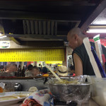 岐阜屋 - この日は連休最終日で満席でした。