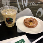 TULLY'S COFFEE - カフェラテ(Ice)Tall、ウィークエンドシトロンドーナツ