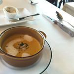 ブラッスリーオザミ - 本日のスープ（温かいカボチャ）