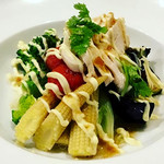 Shunsai Dainingu Arata - 蒸し鶏と彩り温野菜～黒酢玉ねぎソースがけ～