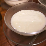 広州市場 - 杏仁豆腐