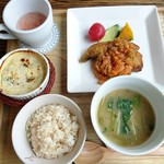 健康キッチン ループ - ビタミンの日のランチ(ご飯小)