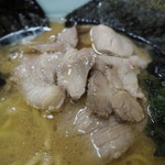 家系ラーメン 近藤家 - チャーシュー