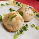 五修堂 - 焼き小籠包(400円)です。