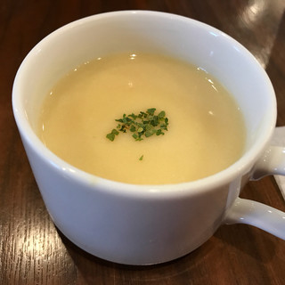 カフェ・ベッラメンテ_1