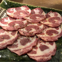 神戸牛 日本橋イタダキ - 黒タンゲタ