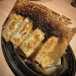 YAMACHAN - 餃子(300円)