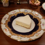 チーズケーキ至極の味わい By Blany アメ横ダンケ 上野 上野御徒町 コーヒー専門店 食べログ