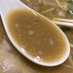 富川製麺所 - 【2017年07月】味噌ラーメン、スープアップ、スープは背脂入りです。