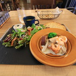 ネスト バイ ザ シー - 