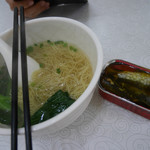 九龍茶記 - spicy fish noodle 