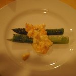 イル・ボッカローネ - アスパラのビスマルク