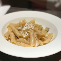 grigio la tavola - 