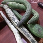 プルジャ ダイニング - ・ヘビウリとヘチマ