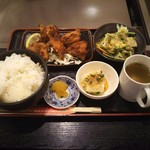 Wakatake - からあげ定食