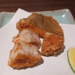 十石かじはら - 蓮根と海老の挟み揚げ 平茸の揚げ 塩で2