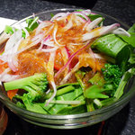 Yui Maru - ランチ：キダチアロエのサラダ