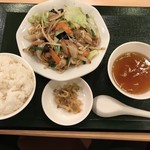 Soukitei - 肉野菜炒め定食（税別780円）