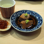 日本橋蛎殻町 すぎた - 【ツマミ】甘く煮付けたあん肝といくらの漬け、の貴醸酒（きじょうしゅ）と一緒に...