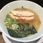 丸鶏 白湯ラーメン 花島商店 - 