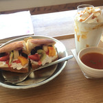 Sandwich Cafe Ampersand - 