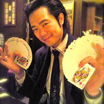 赤坂マジックバー　サプライズ　 - オーナーマジシャン上口龍生さん