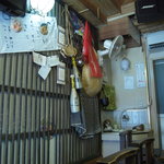 山ぼうし - カウンター後ろの壁側
