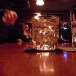 バー ウダ - ●「グレンモーレンジ」をロックで。