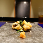 野嵯和 - オコゼの唐揚げ（オコゼの肝で）