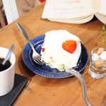 Golden child cafe - 