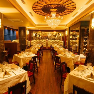 洗練されたラグジュアリー空間◆最大100名様までご利用可能