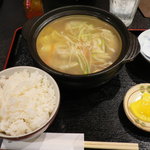 うちなぁ～ - アグースープ餃子定食（890円）