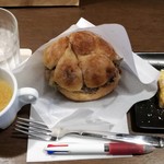 Firenze BAR ADOMANI - ランプレドットパニーニ680円＋フリッタータ100円