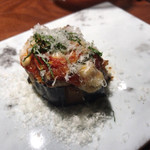 TACUBO - 米茄子と秋刀魚のスカモルツァチーズとトマトのオーブン焼き