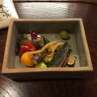 なる屋 - 