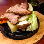 ごはんや農家の台所 - 豚肉石焼御膳¥1,300(税込)