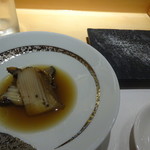 銀座 鮨正 - 千葉の煮アワビ
