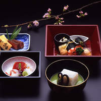 先附 御椀 向附 弁当 御飯 デザート