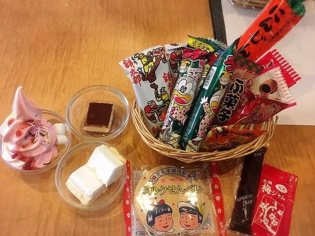 食べ放題 デザート 駄菓子バーが気になったので訪問 5連ソフトクリームマシーン降臨 セルフ By コマシ 自己満腹 どん亭 さいたま与野店 どんてい 与野本町 しゃぶしゃぶ 食べログ 食べ放題 デザート 駄菓子バーが気になったので訪問 5連ソフトクリームマシーン降臨 セルフ By コマシ 自己満腹 どん亭 さいたま与野店 どんてい 与野本町 しゃぶしゃぶ 食べログ