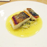 ラ・トラース - 3】まながつお ポワロー トリュフ(鰹ロースト ブールブランソース)※ランチコース