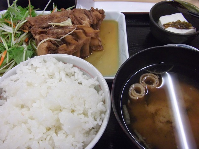 食事処 塩田 - 鹿折唐桑（居酒屋）の写真