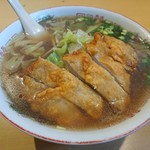 Bosukoro - 豚の唐揚げ入り　らーめん