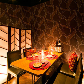 雰囲気抜群の個室席は2名様～最大20名様までご案内致します。