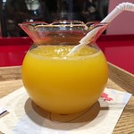 イッピン カフェ - 金魚カップアイスのオレンジジュース 2016/08/29