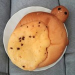 ペンギンベーカリーカフェ - おかめさん（カスタードクリーム入り）200円　2017/08